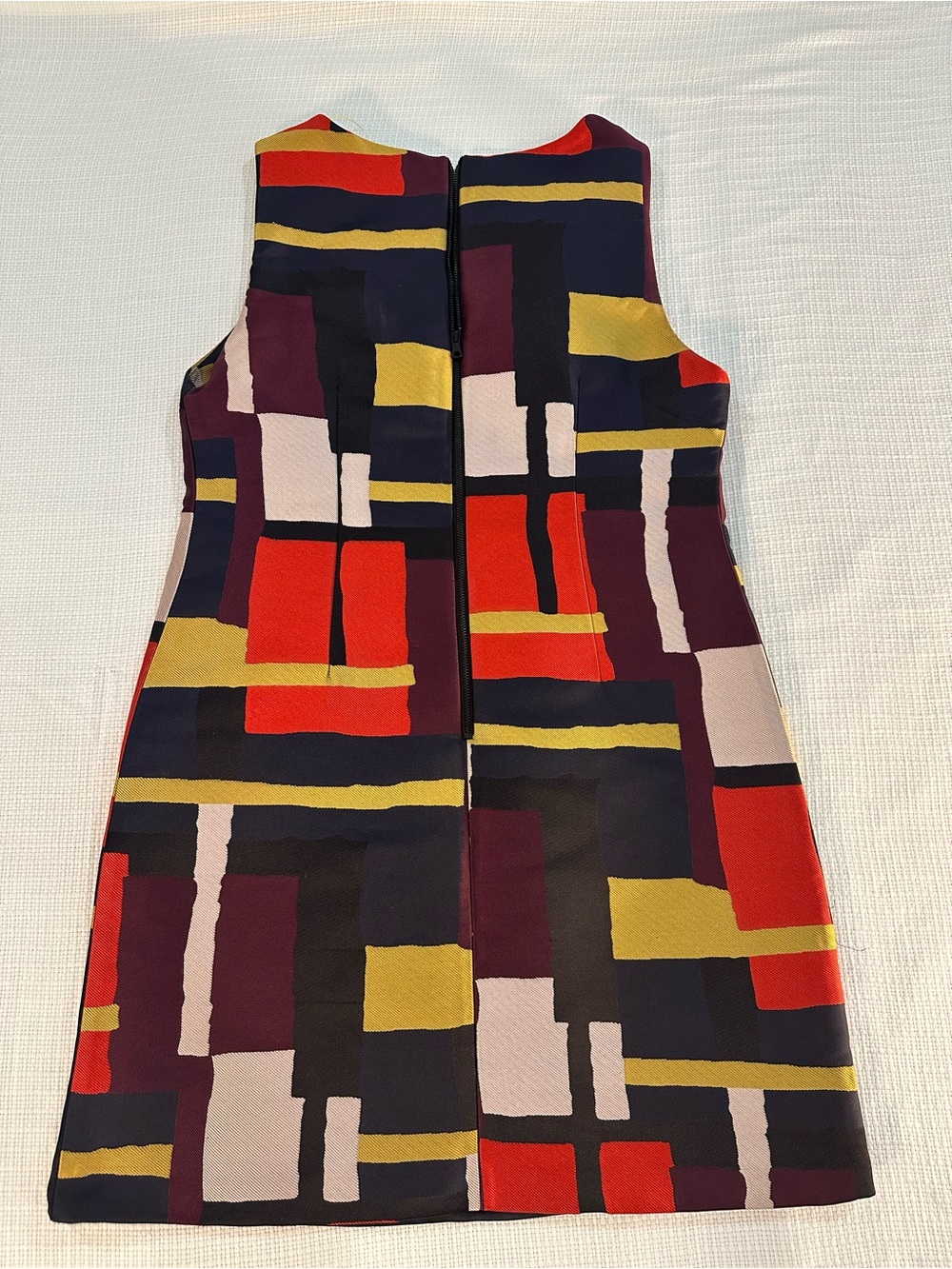 ⭐️Alice and Olivia Geo dress- Size 6- EUC - Picture 2 of 4